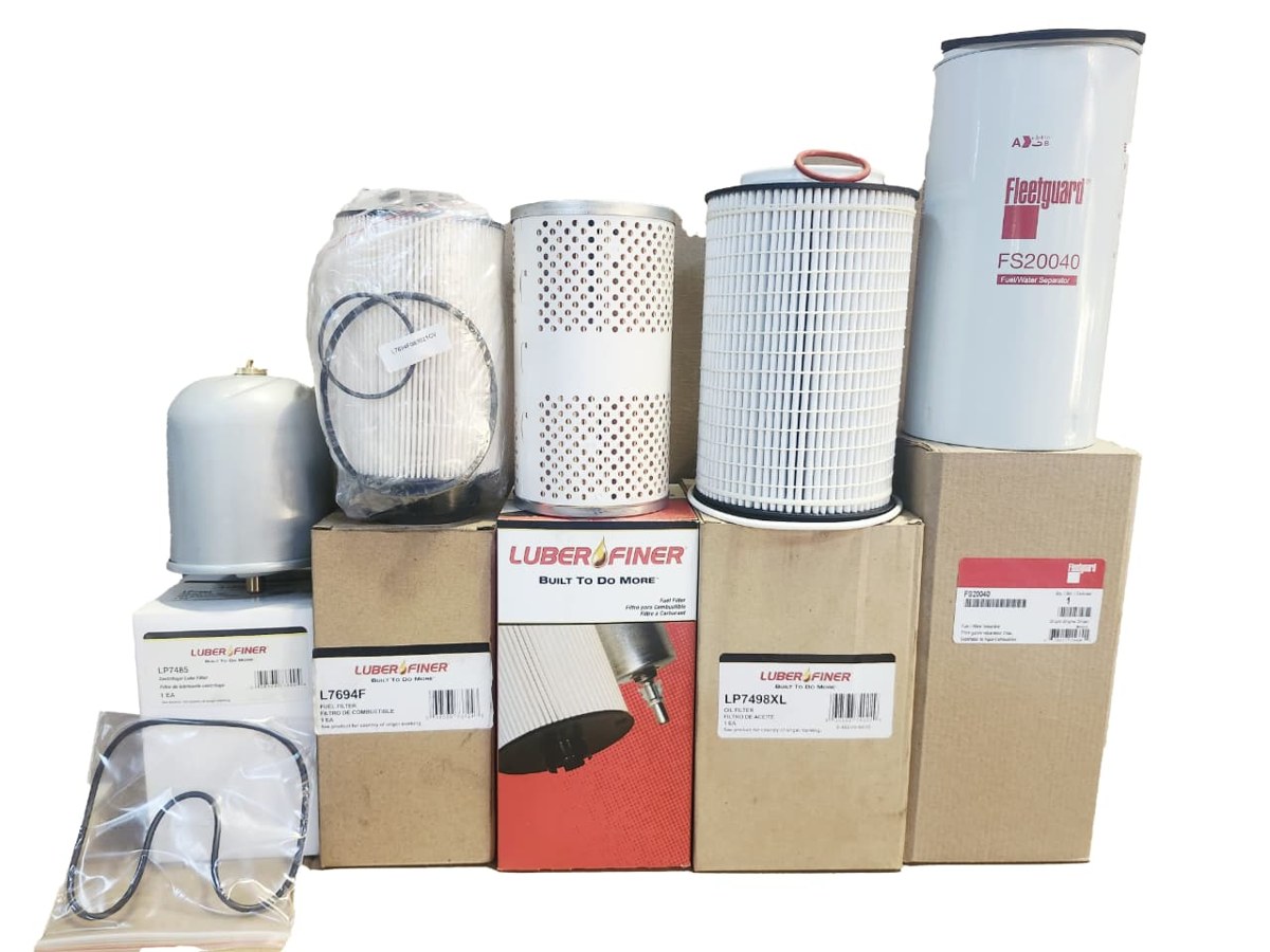 Oil Change & Grease – International MaxxForce (Luber-finer Filters) - Image 2